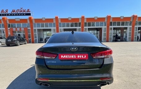 KIA Optima IV, 2018 год, 2 600 000 рублей, 3 фотография