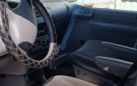 Plymouth Voyager III, 1999 год, 370 000 рублей, 4 фотография