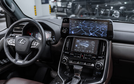 Lexus LX, 2024 год, 14 900 000 рублей, 10 фотография