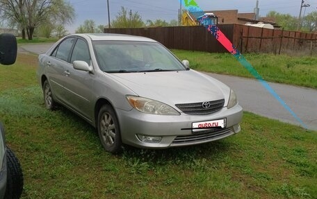 Toyota Camry V40, 2004 год, 870 000 рублей, 1 фотография