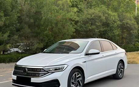 Volkswagen Jetta VII, 2021 год, 2 100 400 рублей, 1 фотография