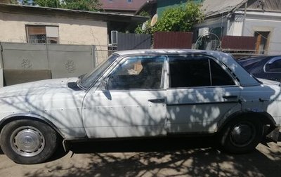 Mercedes-Benz W123, 1979 год, 120 000 рублей, 1 фотография