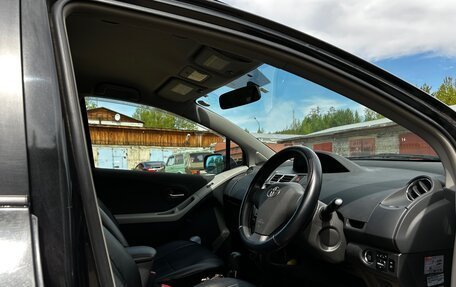 Toyota Vitz, 2010 год, 690 000 рублей, 4 фотография