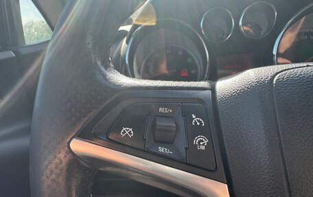 Opel Astra J, 2011 год, 990 000 рублей, 20 фотография