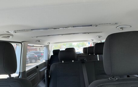 Volkswagen Caravelle T6 рестайлинг, 2020 год, 4 500 000 рублей, 10 фотография