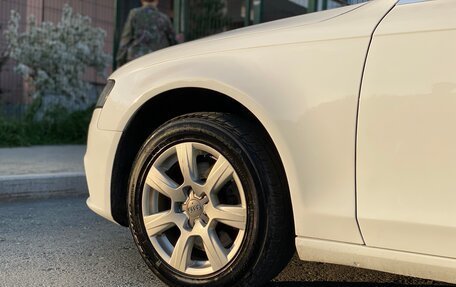 Audi A4, 2011 год, 888 000 рублей, 10 фотография