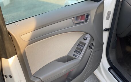 Audi A4, 2011 год, 888 000 рублей, 12 фотография