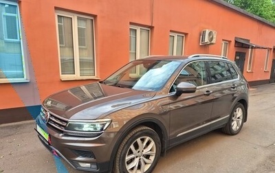 Volkswagen Tiguan II, 2018 год, 2 700 000 рублей, 1 фотография