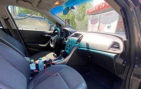 Opel Astra J, 2011 год, 610 000 рублей, 15 фотография