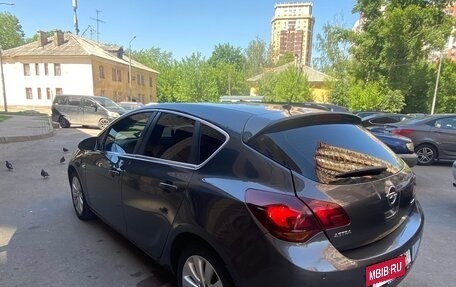 Opel Astra J, 2011 год, 610 000 рублей, 5 фотография