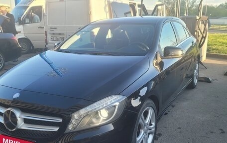Mercedes-Benz A-Класс, 2015 год, 1 700 000 рублей, 3 фотография