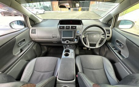 Toyota Prius Alpha I (ZVW40/41), 2013 год, 1 500 000 рублей, 11 фотография