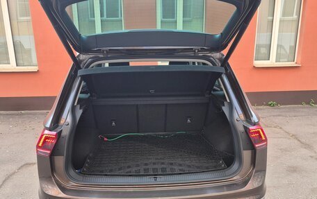 Volkswagen Tiguan II, 2018 год, 2 700 000 рублей, 7 фотография