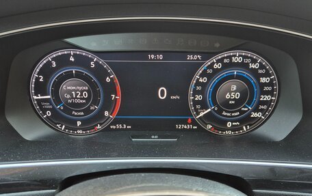 Volkswagen Tiguan II, 2018 год, 2 700 000 рублей, 11 фотография