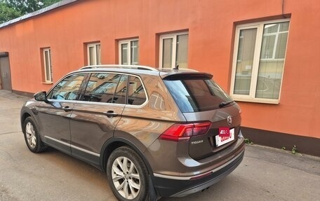 Volkswagen Tiguan II, 2018 год, 2 700 000 рублей, 5 фотография