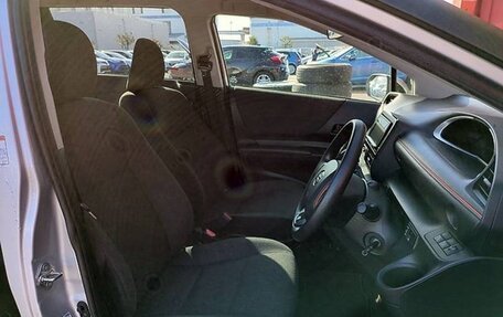 Toyota Sienta II, 2022 год, 1 500 000 рублей, 8 фотография