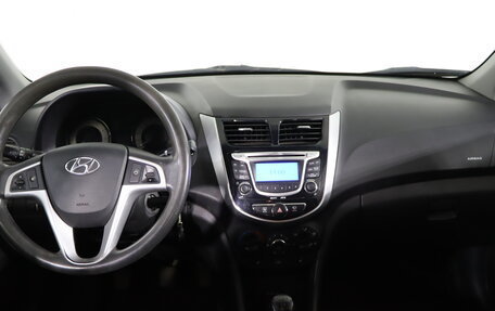 Hyundai Solaris II рестайлинг, 2012 год, 719 990 рублей, 13 фотография