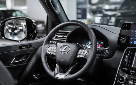Lexus LX, 2024 год, 14 350 000 рублей, 10 фотография
