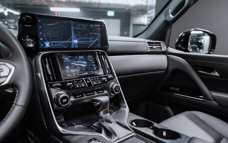 Lexus LX, 2024 год, 14 350 000 рублей, 12 фотография