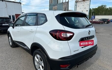 Renault Kaptur I рестайлинг, 2017 год, 1 375 000 рублей, 4 фотография