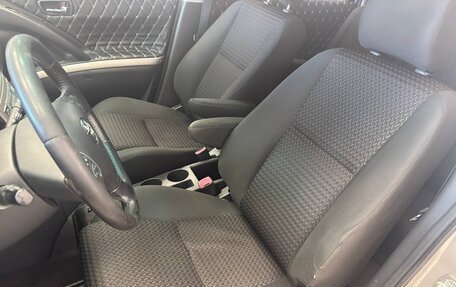 Toyota Corolla Verso I, 2008 год, 740 000 рублей, 20 фотография