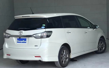 Toyota Wish II, 2017 год, 1 050 000 рублей, 3 фотография