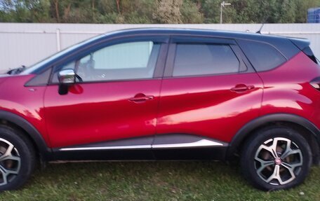 Renault Kaptur I рестайлинг, 2019 год, 1 470 000 рублей, 2 фотография