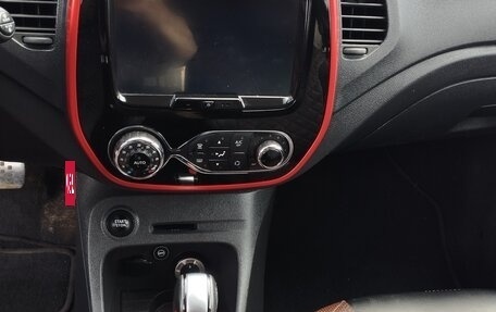 Renault Kaptur I рестайлинг, 2019 год, 1 470 000 рублей, 8 фотография