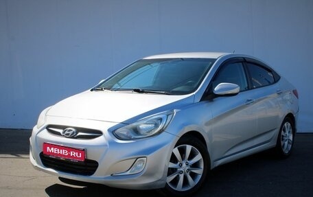 Hyundai Solaris II рестайлинг, 2011 год, 495 000 рублей, 1 фотография
