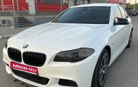BMW 5 серия, 2012 год, 2 200 000 рублей, 3 фотография