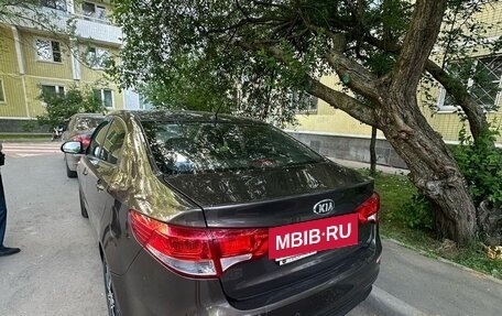 KIA Rio III рестайлинг, 2015 год, 1 030 000 рублей, 2 фотография