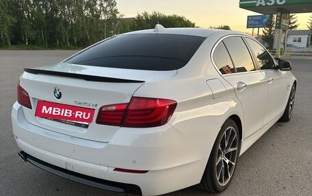BMW 5 серия, 2012 год, 2 200 000 рублей, 7 фотография