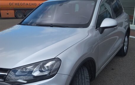 Volkswagen Touareg III, 2010 год, 1 680 000 рублей, 5 фотография