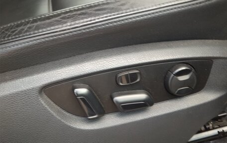 Volkswagen Touareg III, 2010 год, 1 680 000 рублей, 10 фотография
