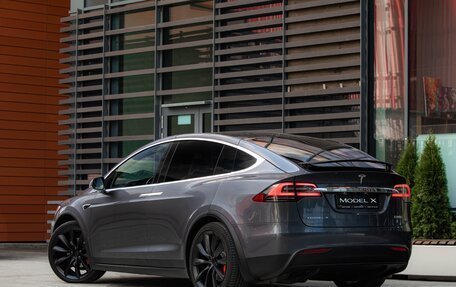 Tesla Model X I, 2018 год, 5 500 000 рублей, 8 фотография