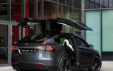 Tesla Model X I, 2018 год, 5 500 000 рублей, 15 фотография