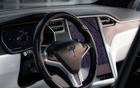 Tesla Model X I, 2018 год, 5 500 000 рублей, 18 фотография