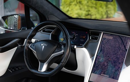 Tesla Model X I, 2018 год, 5 500 000 рублей, 21 фотография