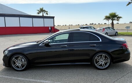 Mercedes-Benz E-Класс, 2018 год, 3 090 000 рублей, 4 фотография