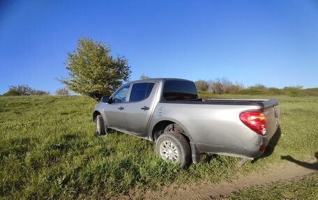 Mitsubishi L200 IV рестайлинг, 2013 год, 1 450 000 рублей, 5 фотография