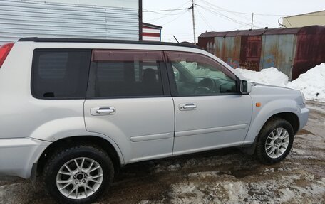 Nissan X-Trail, 2001 год, 650 000 рублей, 7 фотография