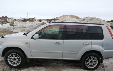 Nissan X-Trail, 2001 год, 650 000 рублей, 2 фотография