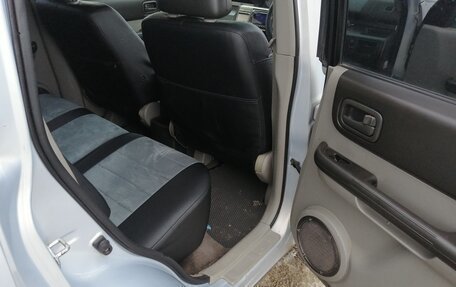 Nissan X-Trail, 2001 год, 650 000 рублей, 8 фотография