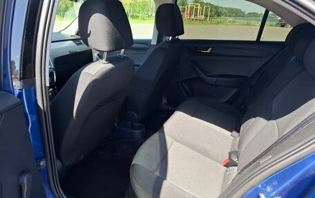 Skoda Rapid I, 2017 год, 1 250 000 рублей, 13 фотография