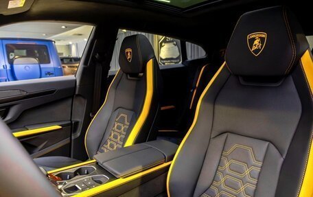 Lamborghini Urus I, 2025 год, 50 500 000 рублей, 15 фотография