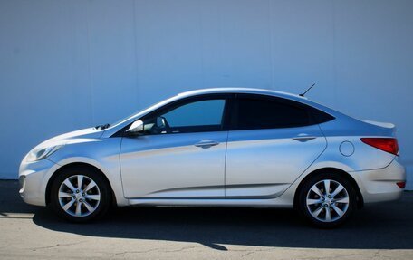 Hyundai Solaris II рестайлинг, 2011 год, 495 000 рублей, 4 фотография