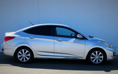 Hyundai Solaris II рестайлинг, 2011 год, 495 000 рублей, 8 фотография
