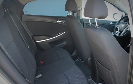 Hyundai Solaris II рестайлинг, 2011 год, 495 000 рублей, 13 фотография
