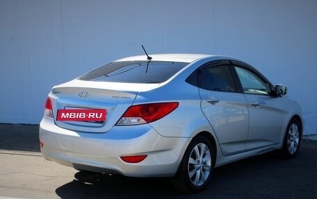 Hyundai Solaris II рестайлинг, 2011 год, 495 000 рублей, 7 фотография