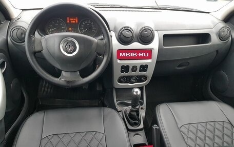 Renault Logan I, 2014 год, 399 000 рублей, 5 фотография
